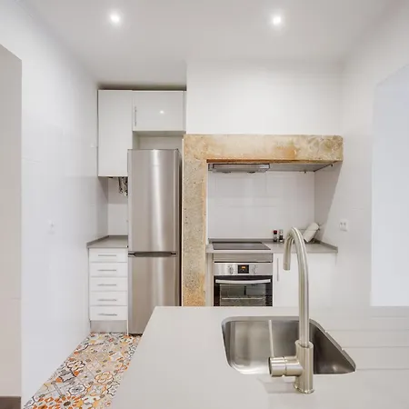 Akicity Santos Solar Lissabon